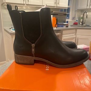 Rocketdog boots, size 10
